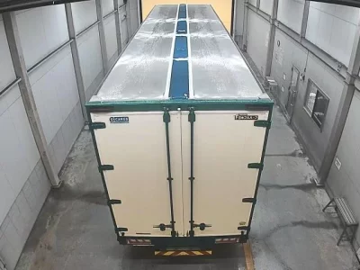 Isuzu TRUCK