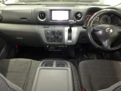 Nissan CARAVAN VAN