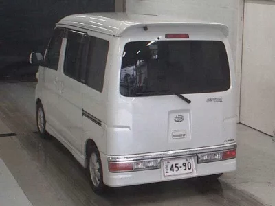 Daihatsu Atrai Wagon