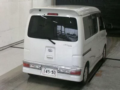 Daihatsu Atrai Wagon