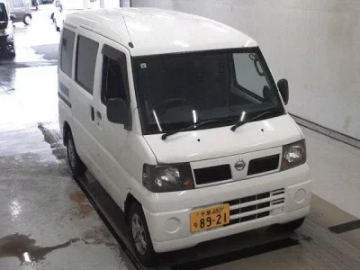 Nissan CLIPPER VAN