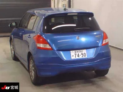 Suzuki SWIFT