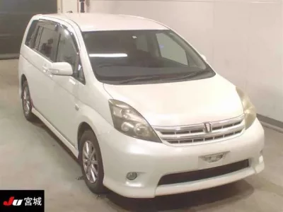 Toyota ISIS