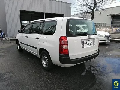 Toyota SUCCEED