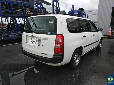 Toyota SUCCEED