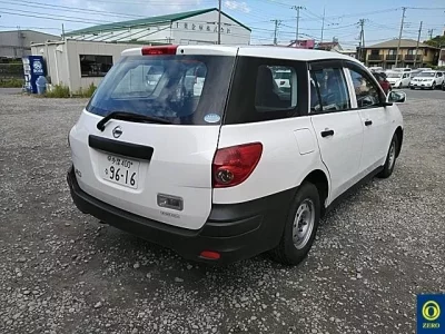 Nissan AD