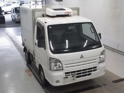 Mitsubishi MINICAB TRUCK