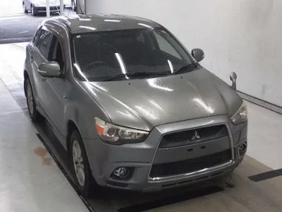 Mitsubishi RVR