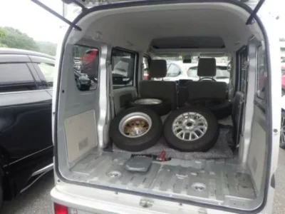 Nissan CLIPPER VAN