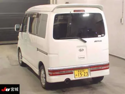 Daihatsu Atrai Wagon