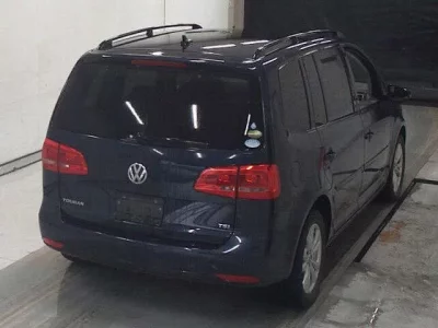 Volkswagen GOLF TOURAN