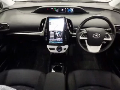 Toyota PRIUS PHV