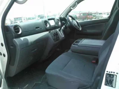 Nissan CARAVAN VAN