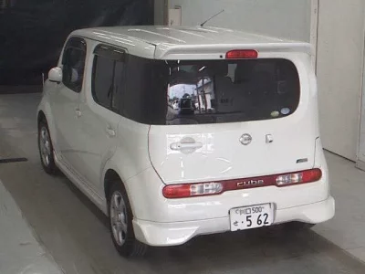 Nissan CUBE
