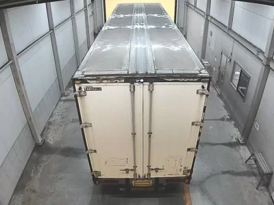 Isuzu TRUCK