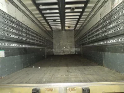 Isuzu TRUCK