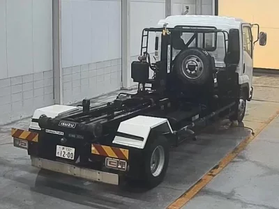 Isuzu FORWARD