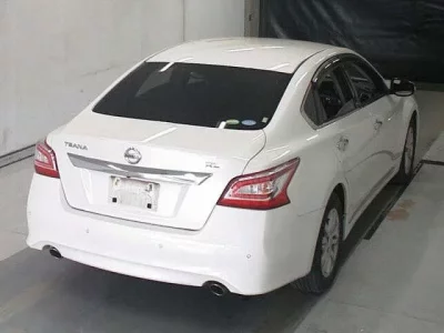 Nissan TEANA