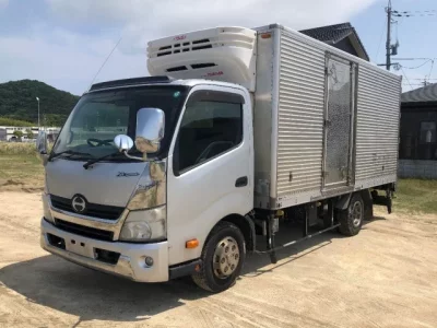 Hino DUTRO