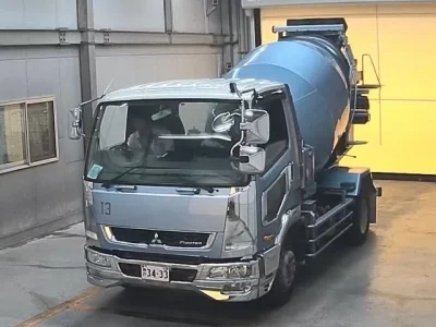 Mitsubishi FUSO FIGHTER