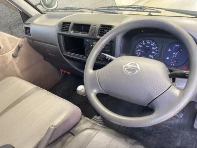 Nissan VANETTE VAN
