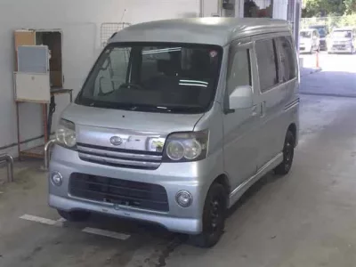 Daihatsu Atrai Wagon