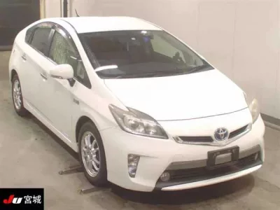 Toyota PRIUS PHV