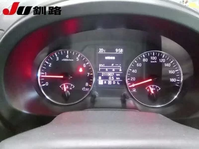 Nissan X-TRAIL