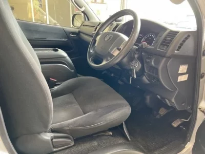 Toyota REGIUS ACE VAN