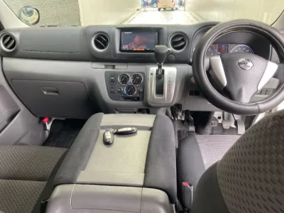 Nissan CARAVAN VAN