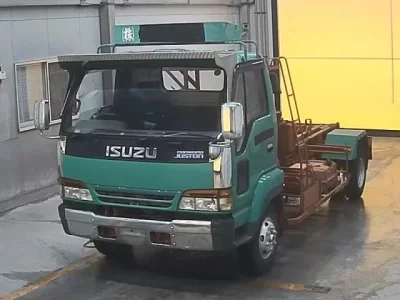 Isuzu JUSTON