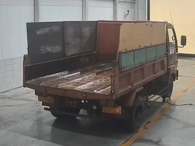 Isuzu JUSTON
