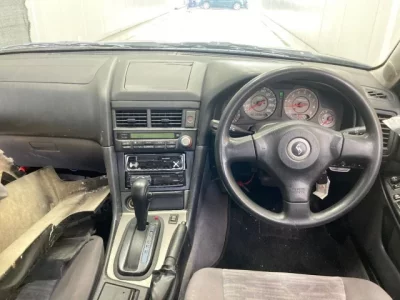 Nissan SKYLINE