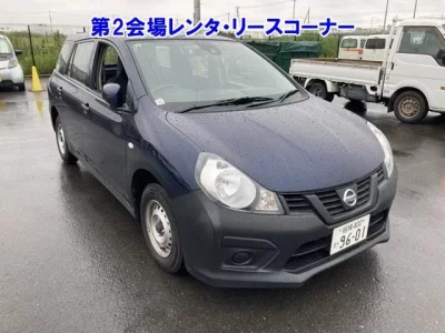 Nissan AD