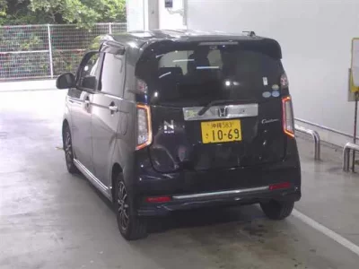 Honda N WGN