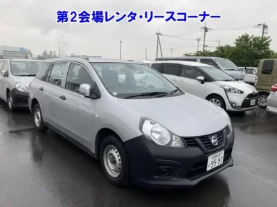 Nissan AD