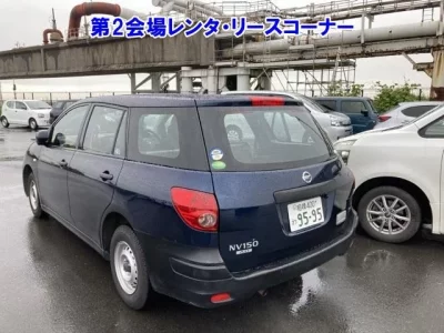 Nissan AD