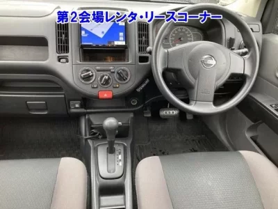 Nissan AD