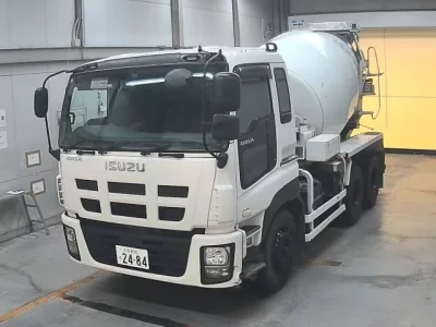 Isuzu TRUCK