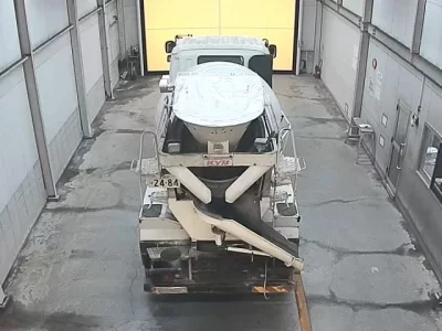 Isuzu TRUCK