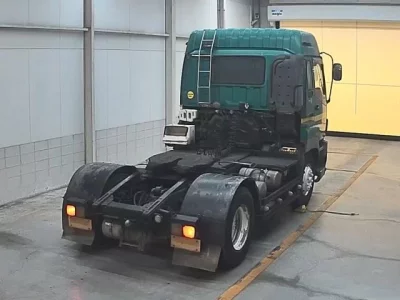 Isuzu TRUCK