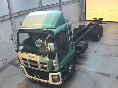 Isuzu TRUCK