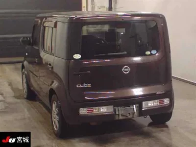 Nissan CUBE