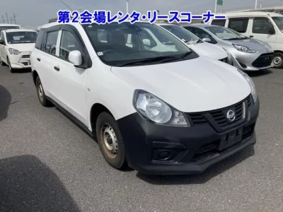 Nissan AD