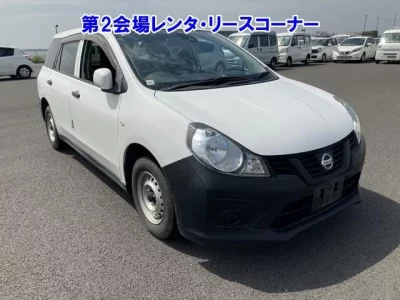 Nissan AD
