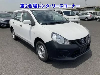 Nissan AD