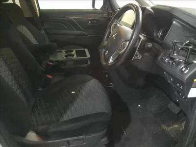 Mitsubishi DELICA D5