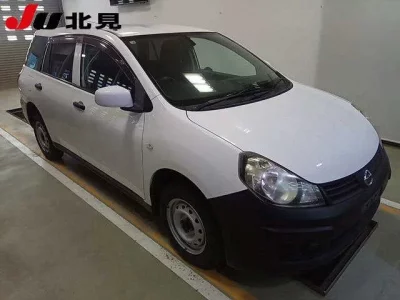 Nissan AD