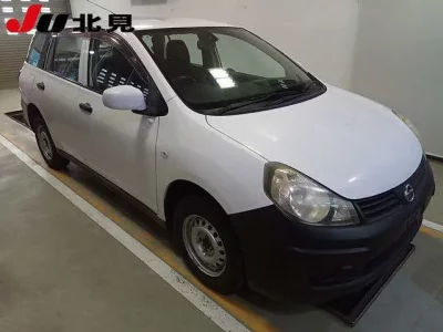 Nissan AD