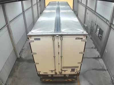 Isuzu TRUCK